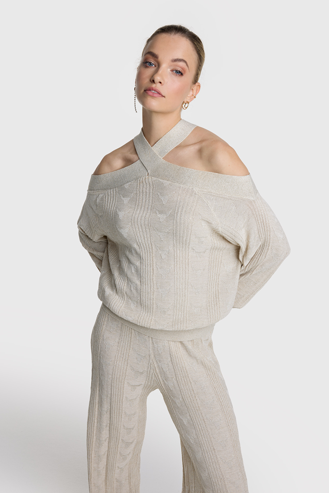 BULL JACQUARD CROSS NECK PULLOVER | Alix