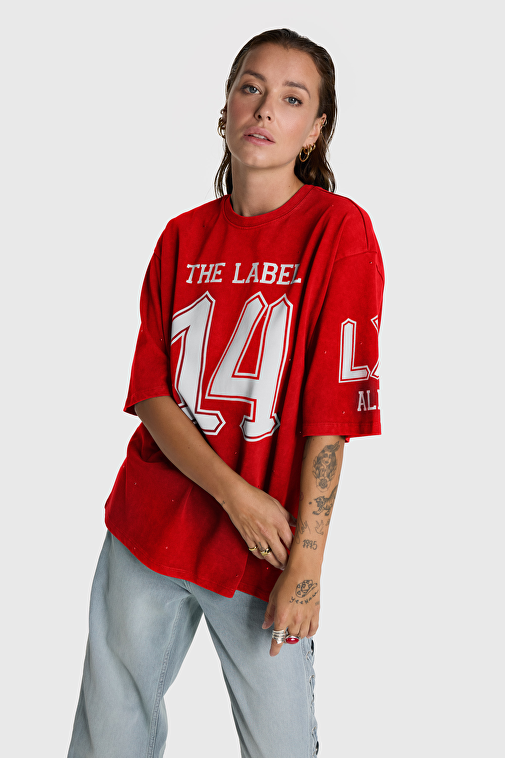 SPORTY STUDS T-SHIRT