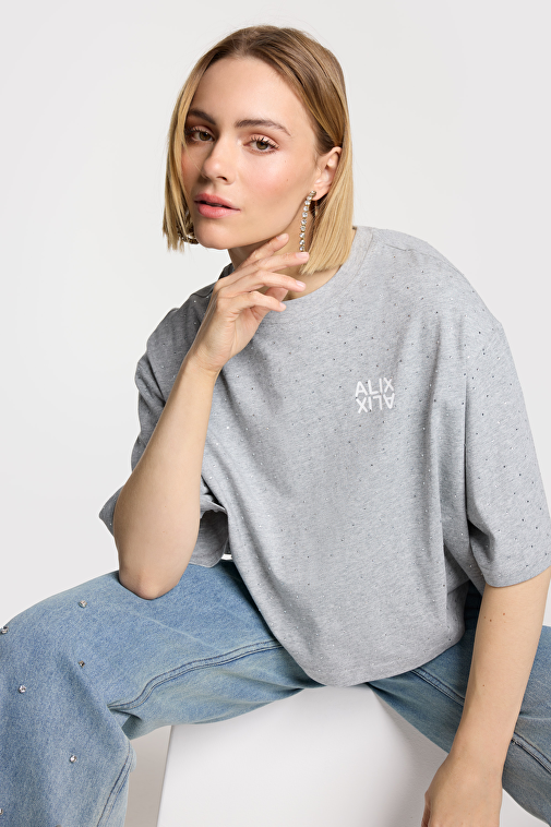 STUDDED T-SHIRT
