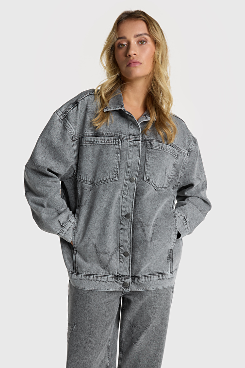 DAMAGED BULL JACKET