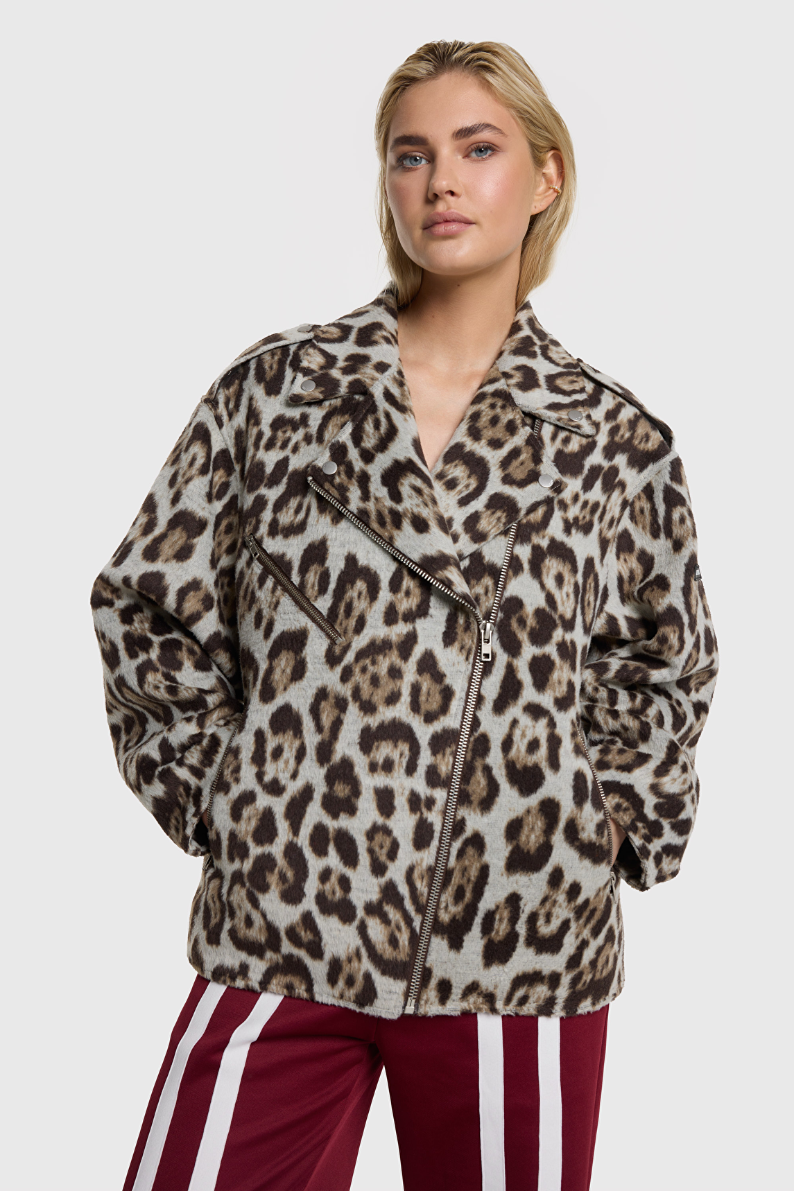 BIG JAGUAR JACKET | Alix