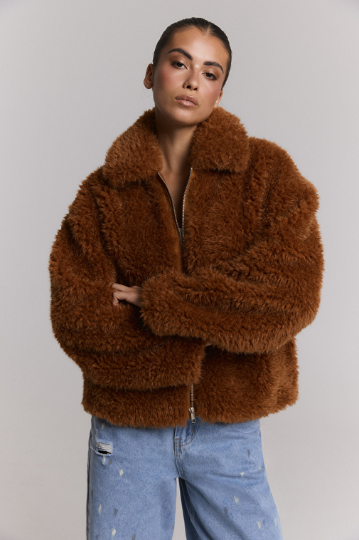 CURLY FAUX FUR COAT | Alix