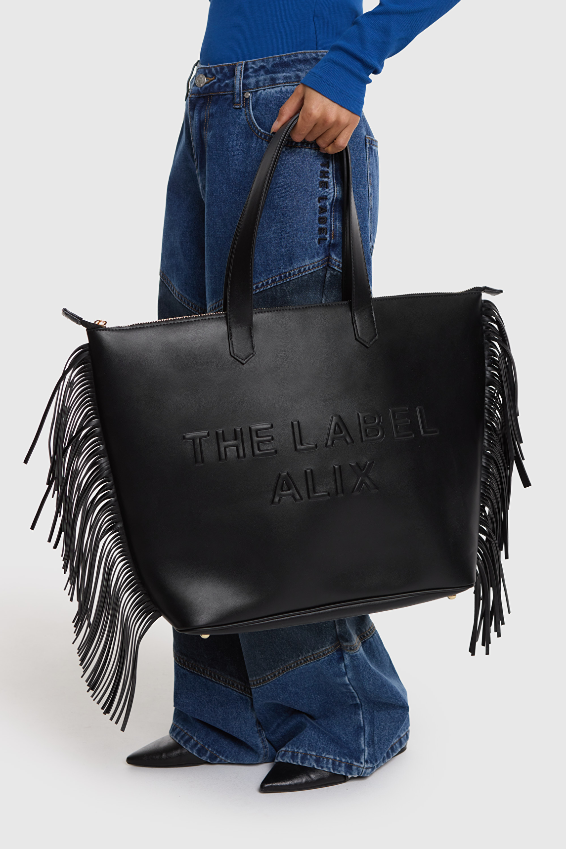FAUX FRINGES SHOPPER | Alix